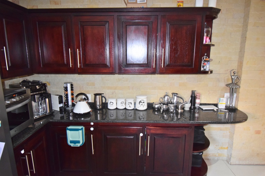 4 Bedroom Property for Sale in Jim Fouchepark Free State
